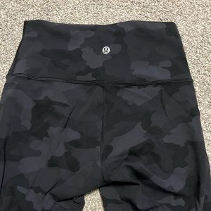Camo Lululemon leggings